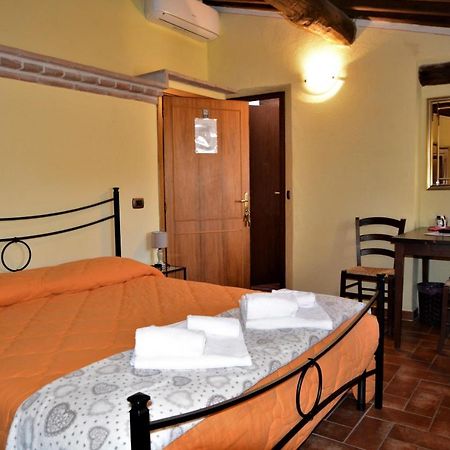 Bed and Breakfast Il Pozzo Di Sant'Andrea Сиена Экстерьер фото