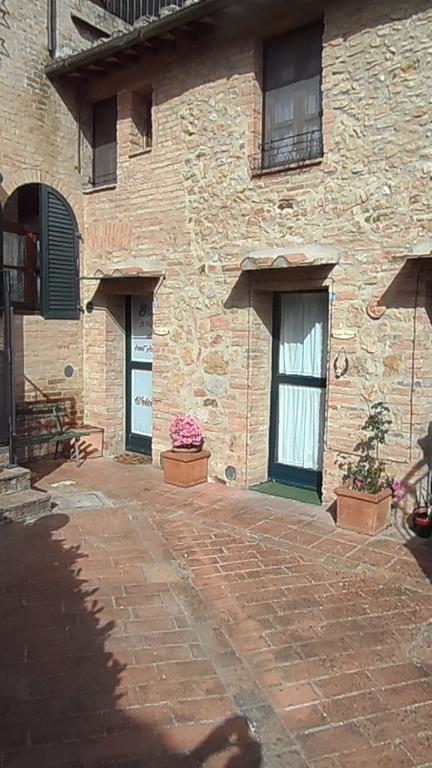 Bed and Breakfast Il Pozzo Di Sant'Andrea Сиена Экстерьер фото